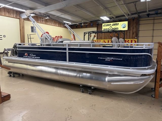 2025 Sun Tracker Fishin Barge 22 XP3 - Sold Boat