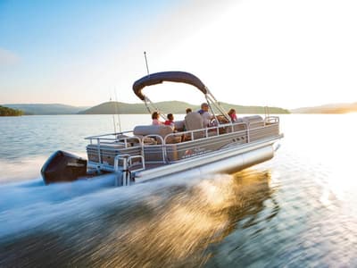 BOATZON | Sun Tracker Fishin Barge 22 XP3 2026