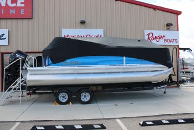 BOATZON | Sun Tracker Fishing Barge 20 DLX 2026