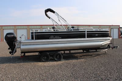 BOATZON | Sun Tracker Fishing Barge 22 DLX 2027