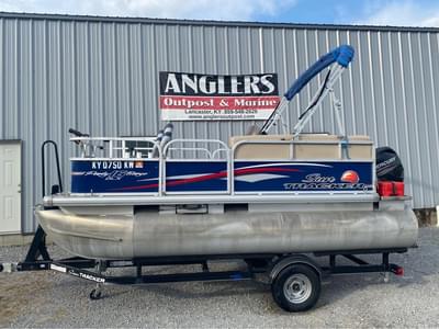 BOATZON | Sun Tracker PARTY BARGE 16 DLX 2016 BOATZON | Sun Tracker PARTY BARGE 16 DLX 2016