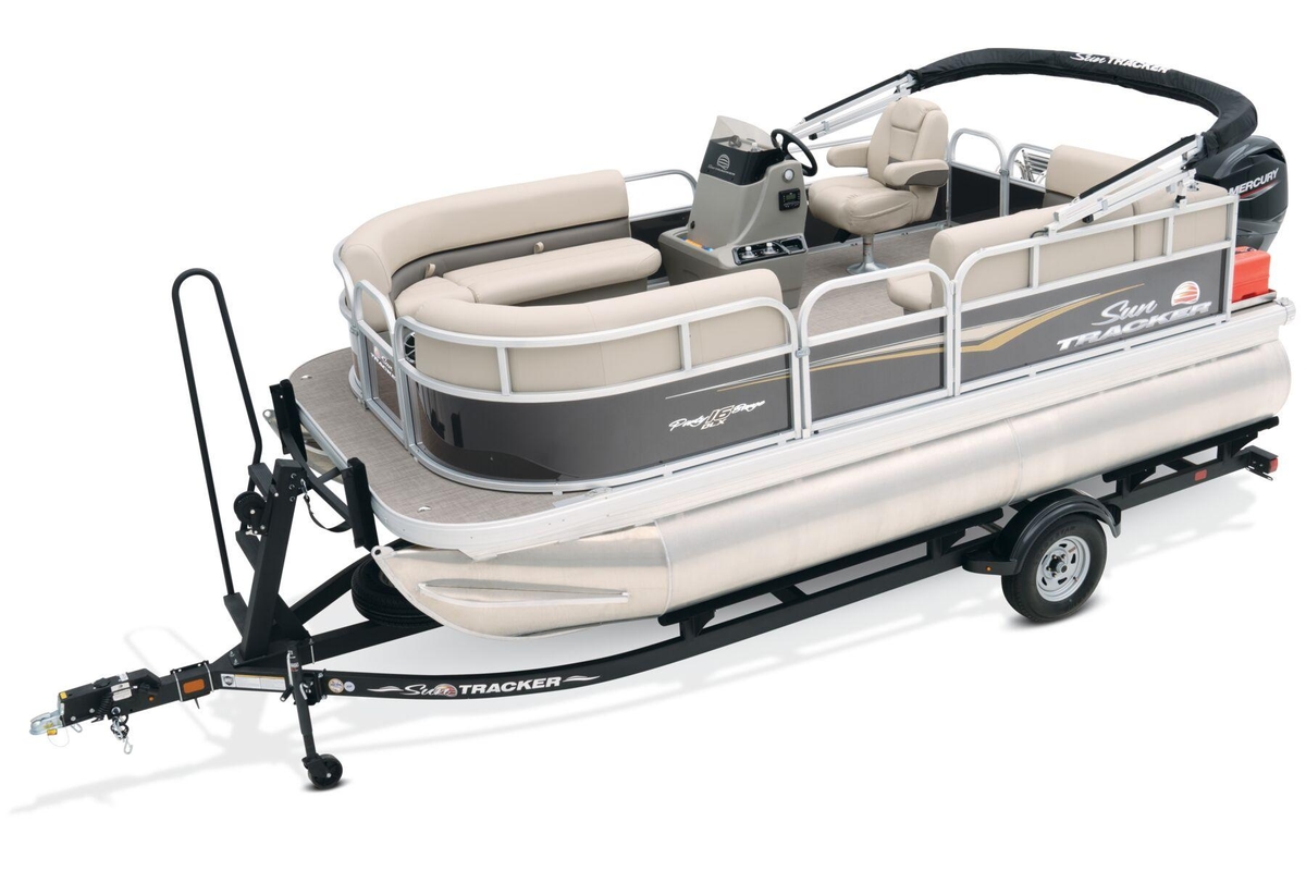 2025 Sun Tracker Party Barge 16 DLX - Sold Boat