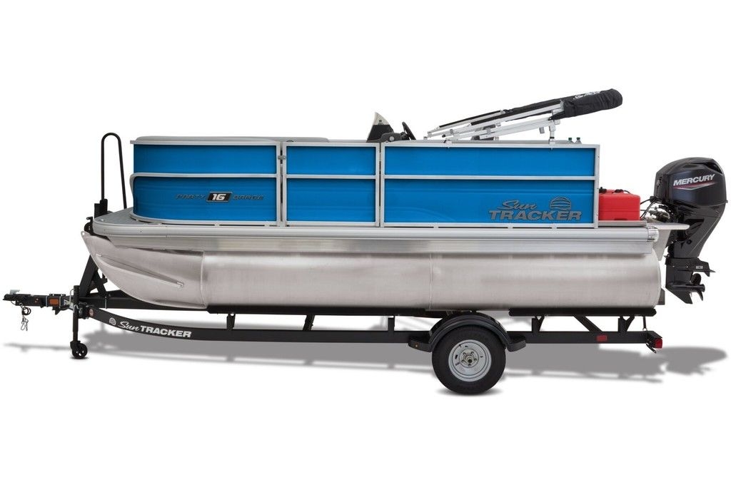 2026 Sun Tracker Party Barge 16 DLX - Sold Boat