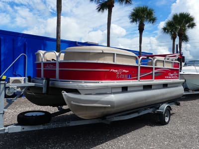 BOATZON | Sun Tracker Party Barge 18 DLX 2017