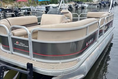 BOATZON | Sun Tracker Party Barge 18 DLX 2018 BOATZON | Sun Tracker Party Barge 18 DLX 2018