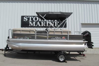 BOATZON | Sun Tracker Party Barge 18 DLX 2023
