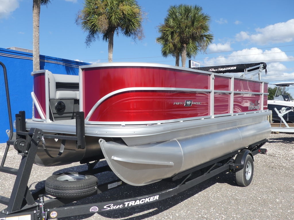 2026 Sun Tracker Party Barge 18 DLX - Sold Boat