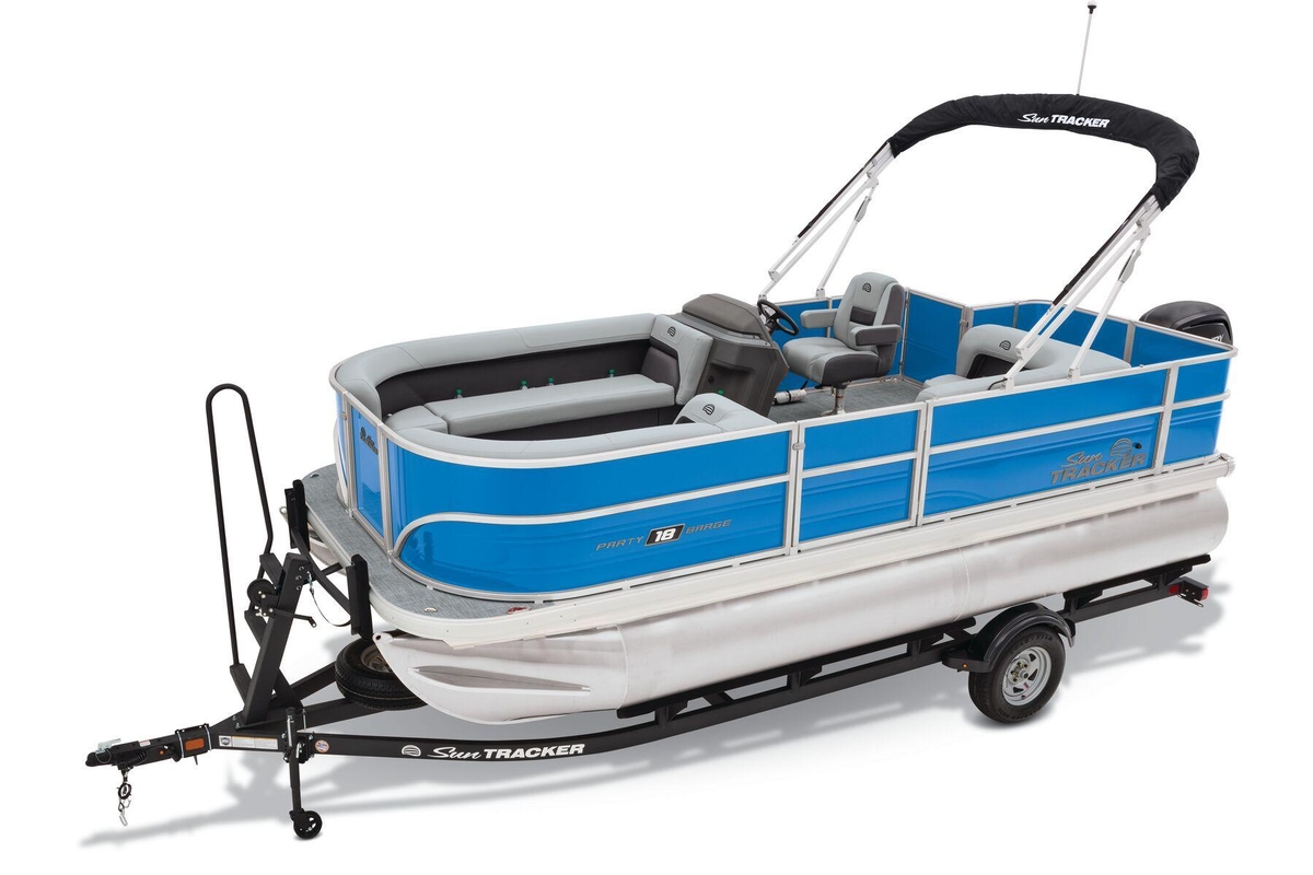 2026 Sun Tracker Party Barge 18 DLX - Sold Boat