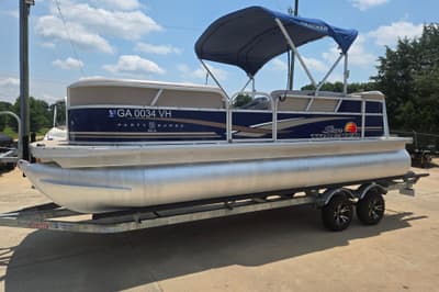 BOATZON | Sun Tracker Party Barge 20 DLX 2014