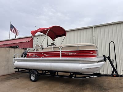 BOATZON | Sun Tracker PARTY BARGE 20 DLX 2016