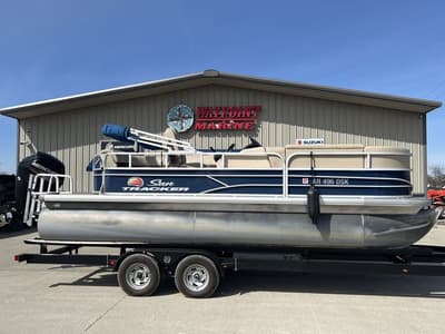 BOATZON | Sun Tracker PARTY BARGE 20 DLX 2019