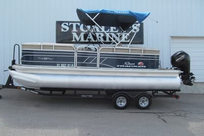 BOATZON | Sun Tracker Party Barge 20 DLX 2021