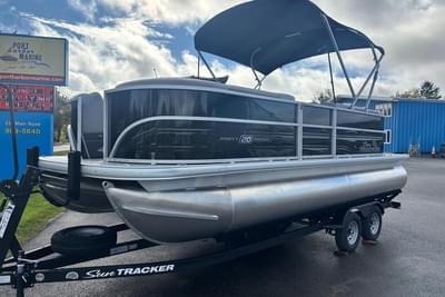 BOATZON | Sun Tracker Party Barge 20 DLX 2026