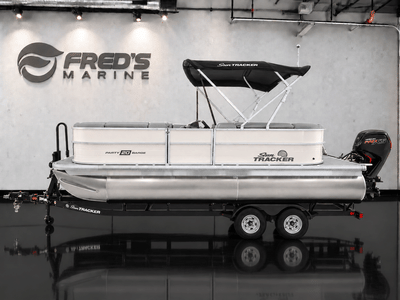 BOATZON | Sun Tracker Party Barge 20 DLX 2026