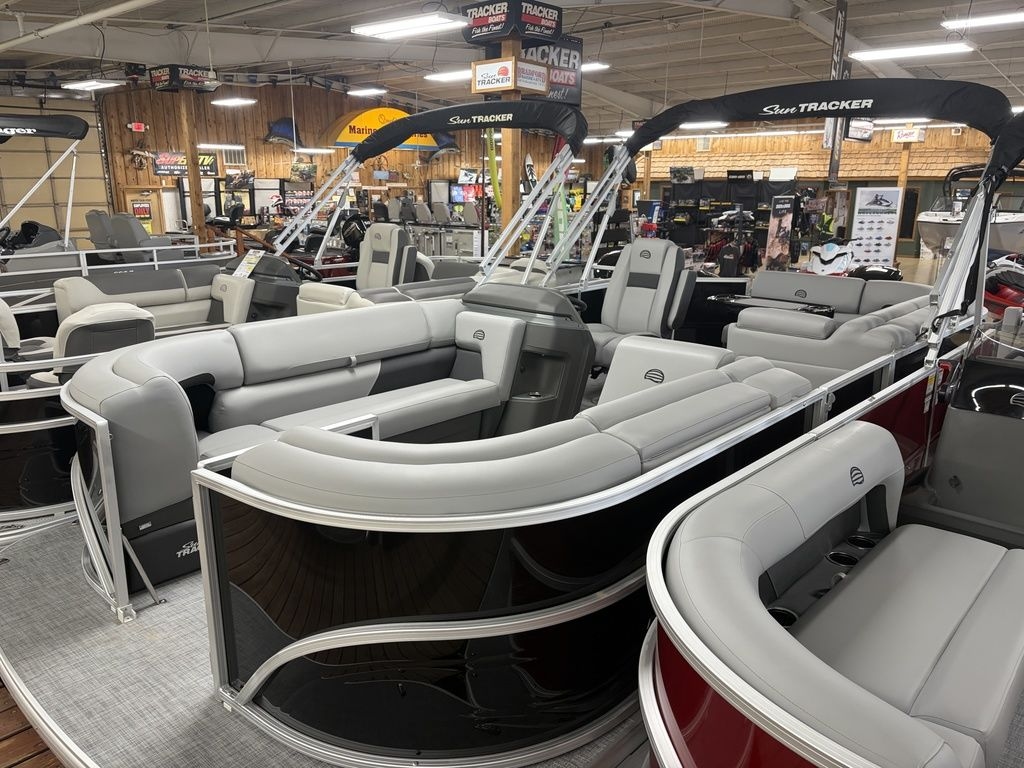 2026 Sun Tracker Party Barge 20 DLX - Sold Boat