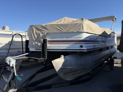 BOATZON | Sun Tracker Party Barge 21 1997