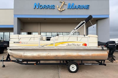 BOATZON | Sun Tracker Party Barge 21 Signature Series 2008