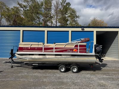 BOATZON | Sun Tracker Party Barge 22 DLX 2013