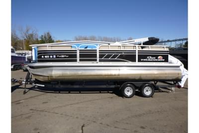 BOATZON | Sun Tracker Party Barge 22 DLX 2022