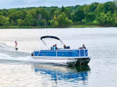 BOATZON | Sun Tracker Party Barge 22 RF XP3 2026
