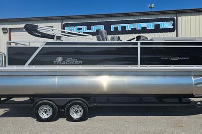 BOATZON | Sun Tracker Party Barge 22 RF XP3 2026 BOATZON | Sun Tracker Party Barge 22 RF XP3 2026