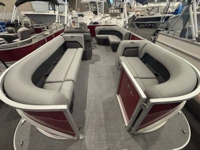 BOATZON | Sun Tracker PB 18 DLX 2026