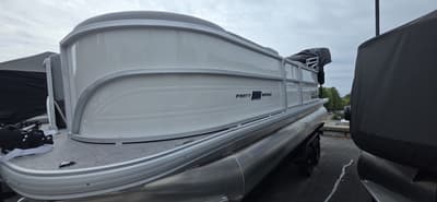 BOATZON | Sun Tracker PB 20 DLX 2027