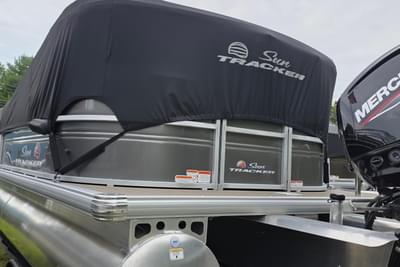 BOATZON | Sun Tracker PB 22 DLX 2025 BOATZON | Sun Tracker PB 22 DLX 2025