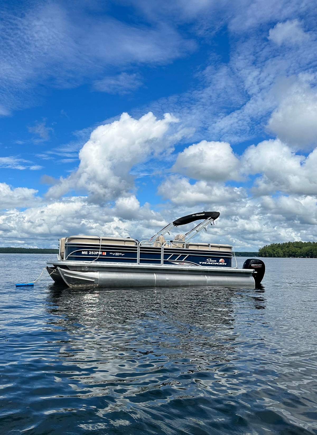 2022 Sun Tracker PB 22 XP3 - Sold Boat