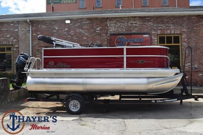 BOATZON | Sun Tracker PB16 2026