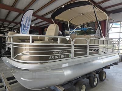 BOATZON | Sun Tracker Sportfish 20 DLX 2023