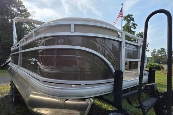 2025 Sun Tracker SportFish 20 DLX - Sold Boat
