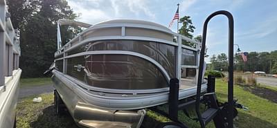BOATZON | Sun Tracker Sportfish 20 DLX 2025