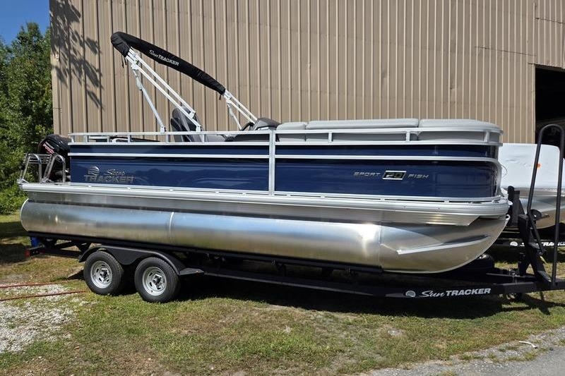 2026 Sun Tracker SportFish 20 DLX - Sold Boat