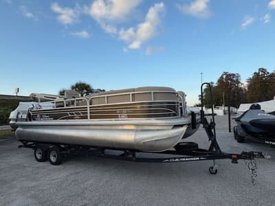 BOATZON | Sun Tracker SportFish 22 DLX 2023