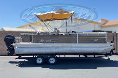 BOATZON | Sun Tracker SportFish 22 DLX 2024