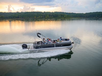 BOATZON | Sun Tracker Sportfish 22 DLX 2026