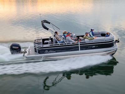 BOATZON | Sun Tracker SportFish 22 DLX 2027