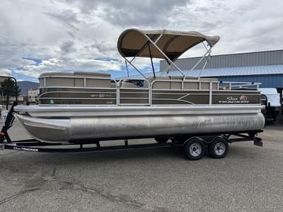 BOATZON | Sun Tracker SportFish 22 XP3 2018