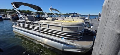 BOATZON | Sun Tracker Sportfish 22 XP3 2020