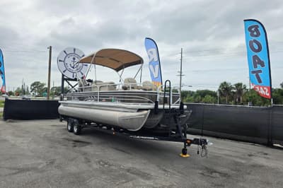 BOATZON | Sun Tracker Sportfish 24 XP3 2023