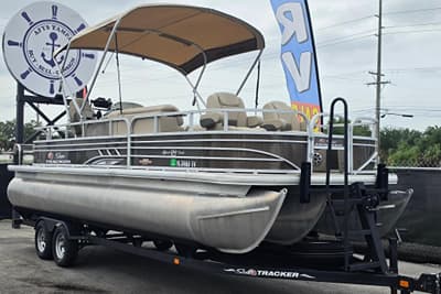 BOATZON | Sun Tracker Sportfish 24 XP3 2023