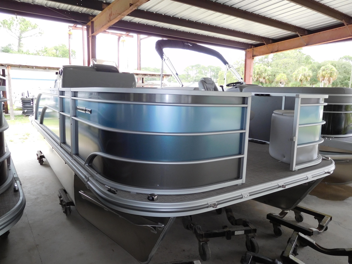 2023 SunCatcher 20 Fish - Sold Boat