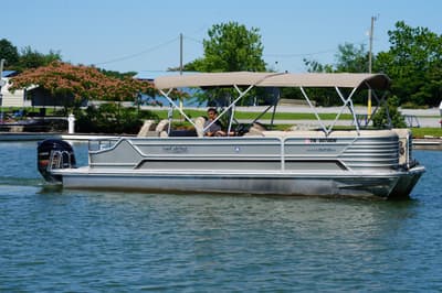 BOATZON | SunCatcher Elite 326 SS 2018