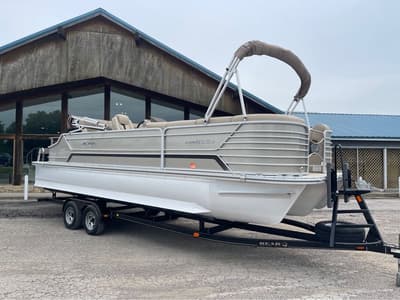 BOATZON | SunCatcher Elite 326SE 2018