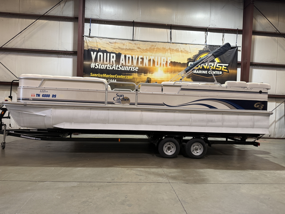 2004 SunCatcher SunCatcher LX3 Tritoon W Yamaha 150 2004 - Sold Boat