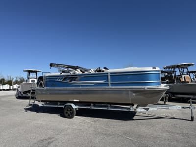 BOATZON | SunCatcher Select Series 22RCYAMAHA VF115 SHO 2026