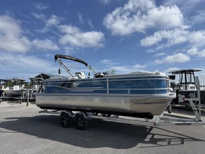 BOATZON | SunCatcher Select Series 22RCYAMAHA VF115 SHO 2026