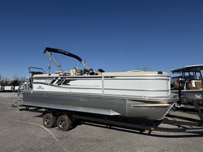 BOATZON | SunCatcher Select Series 322RC 2026 BOATZON | SunCatcher Select Series 322RC 2026