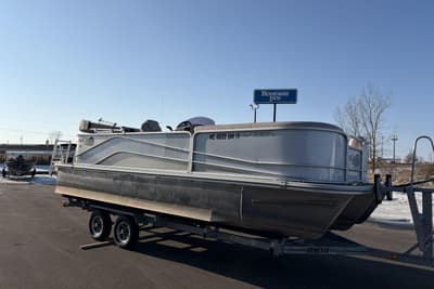 BOATZON | SunCatcher V322 Cruise 2019
